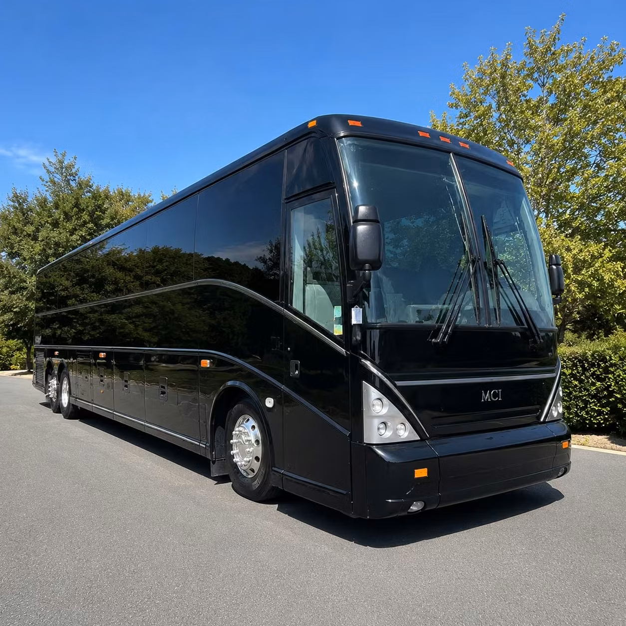 employee shuttle services for evansville businesses and manufacturers